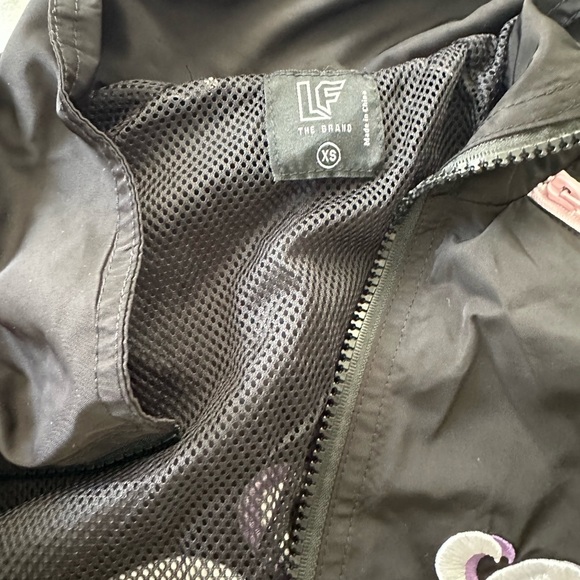 LF cropped windbreaker jacket. XS. Gently used. Black/white/pink. - Picture 3 of 4